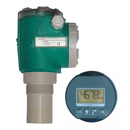 METER - Trasmettitore di livello a ultrasuoni con display